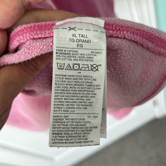 Pink vintage-wash zip up hoodie - Picture 7 of 8